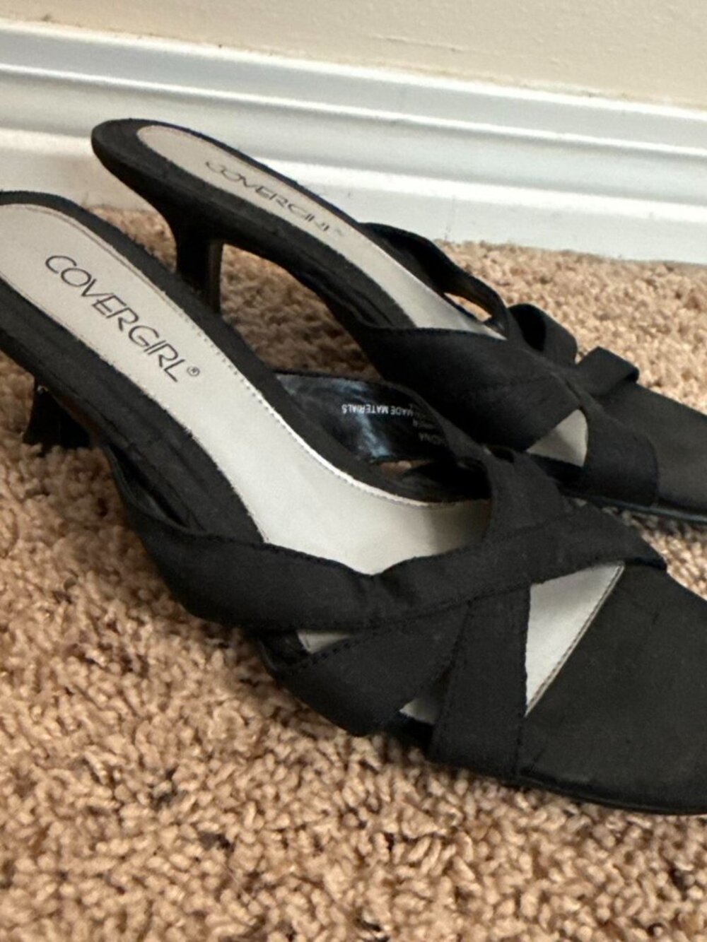 Black fabric kitten heel sandals #glamour #heels